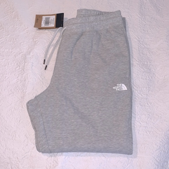 The north face Women’s Half Dome Crop Jogger - Picture 7 of 7